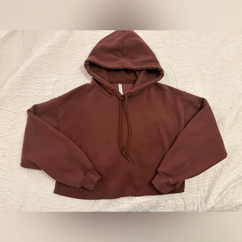 Fabletics Cozy Fleece Cropped Hoodie Chocolate Brown Oversized XS (Fits S) NWOT - Picture 3 of 12
